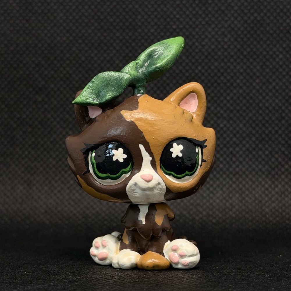 Sprout kitty littlest pet shop custom